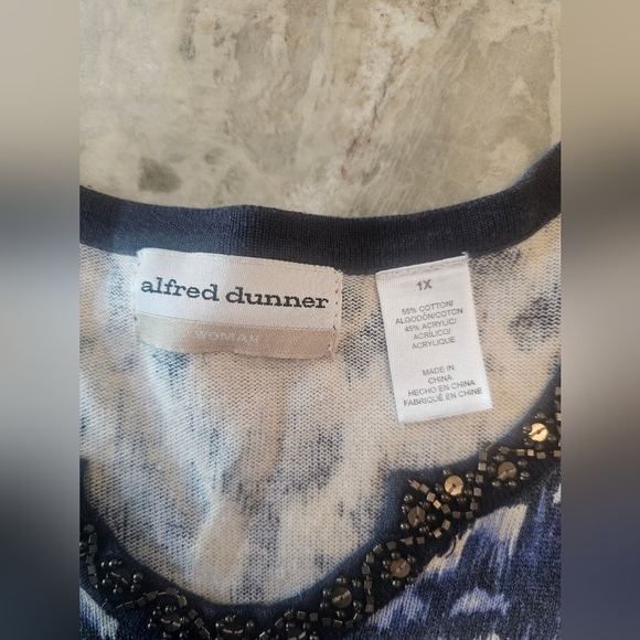 Alfred Dunner 1X Blue Leopard Print Embellished Knit Top Plus Size Pullover - Picture 2 of 7